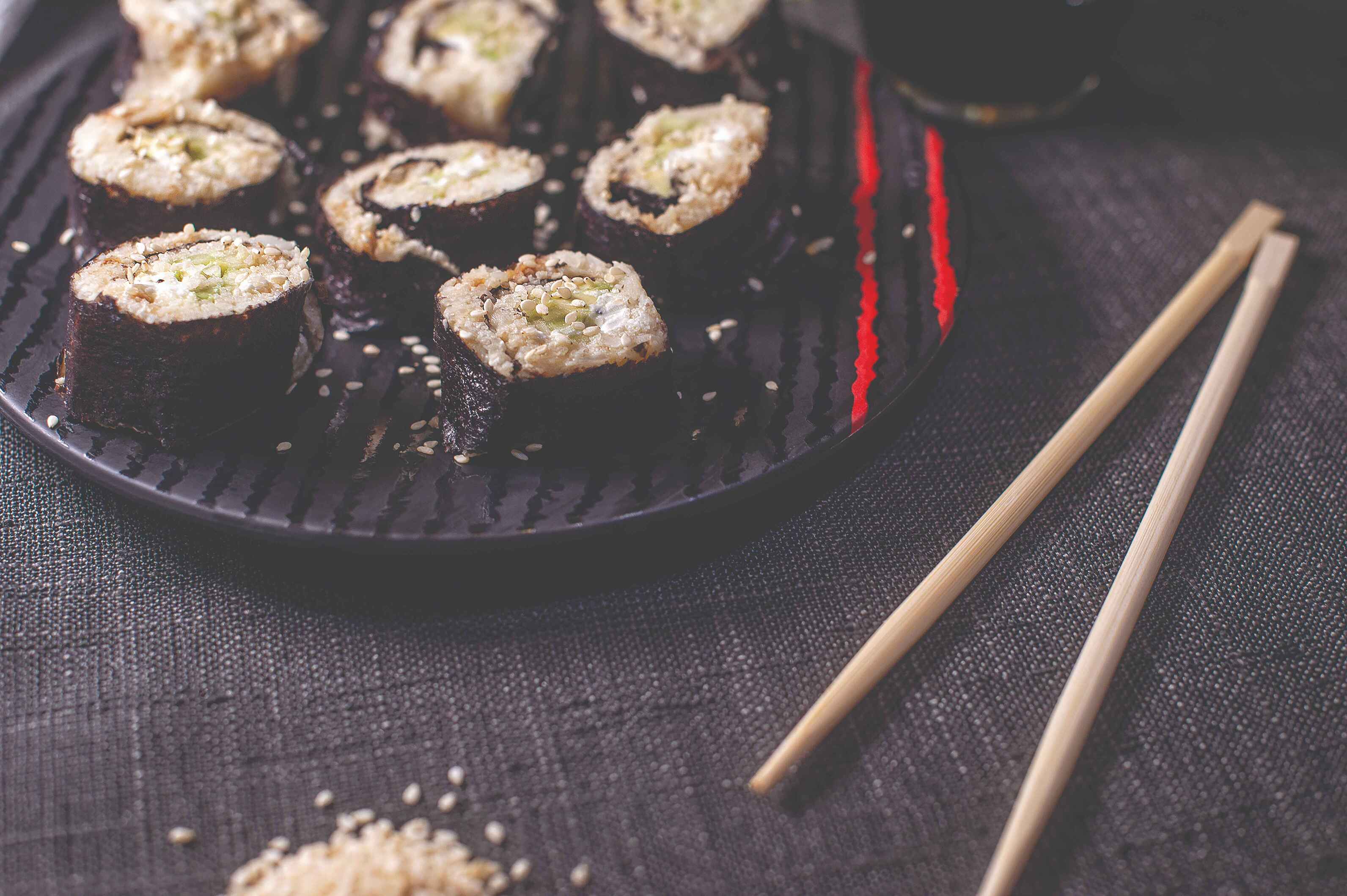 KETO NO RICE SUSHI ROLL | Peapil Publishing