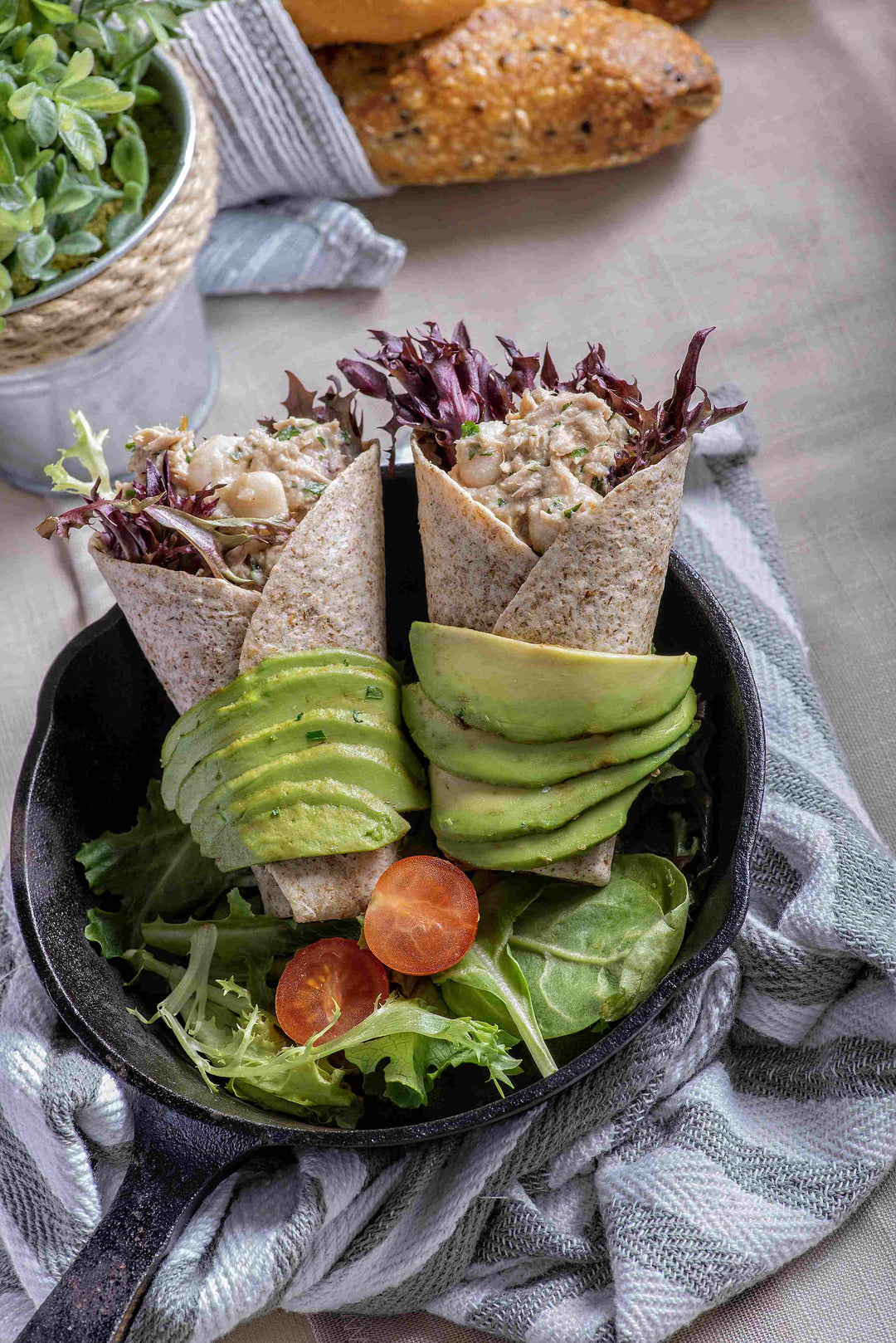 No-Cook Tuna & Bean Wraps