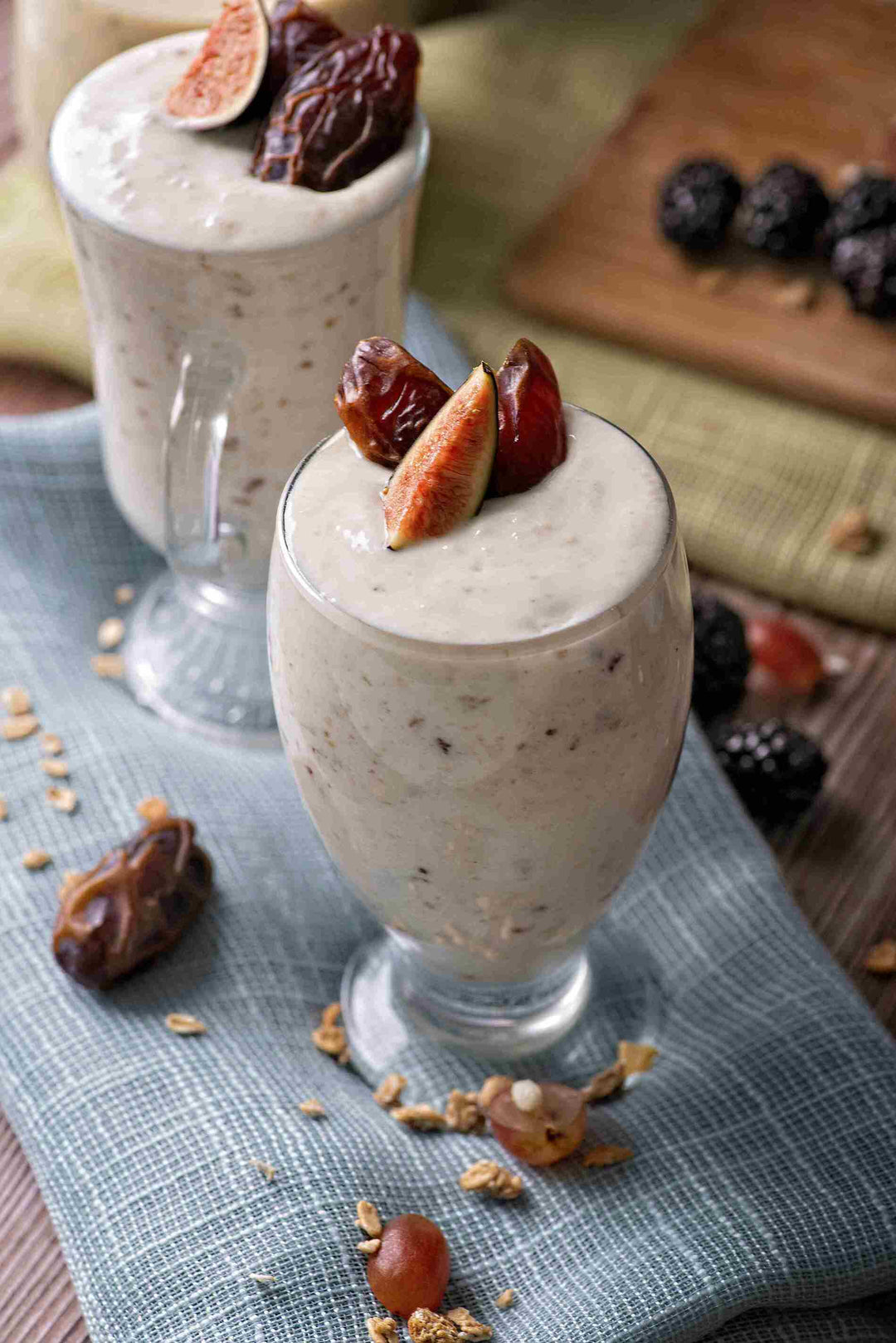 Walnut Date Shake