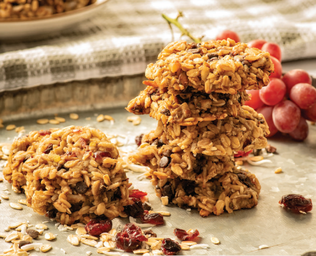 Banana Pistachio Oatmeal Cookies